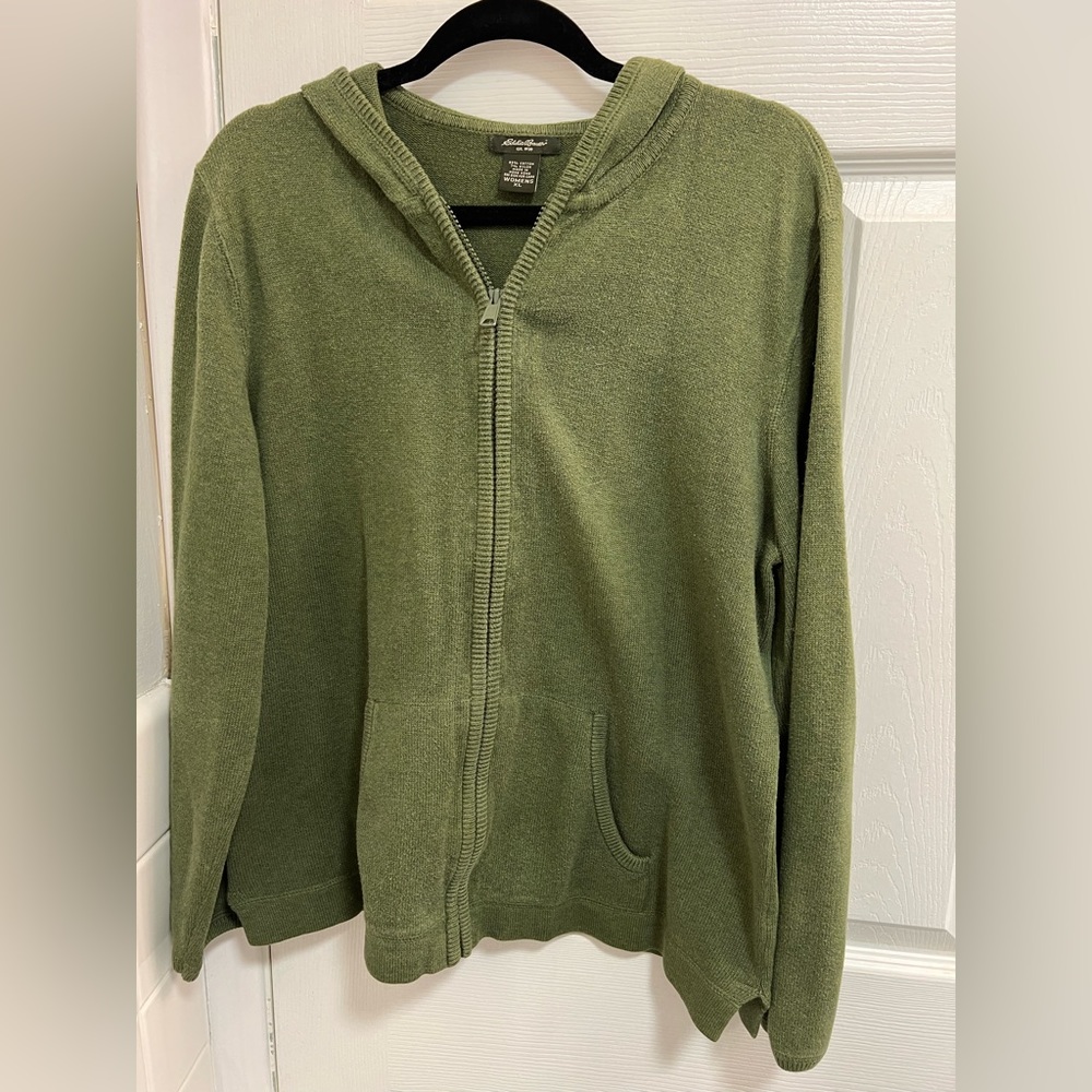Eddie Bauer zip front hooded sweater XL
